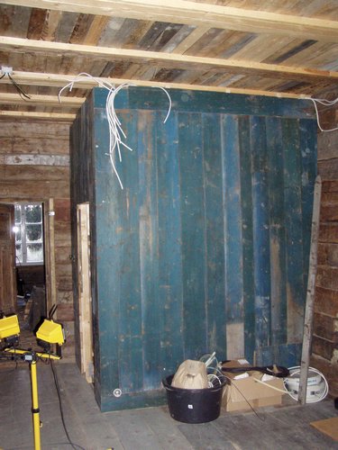 WC tuvan ovelta.JPG